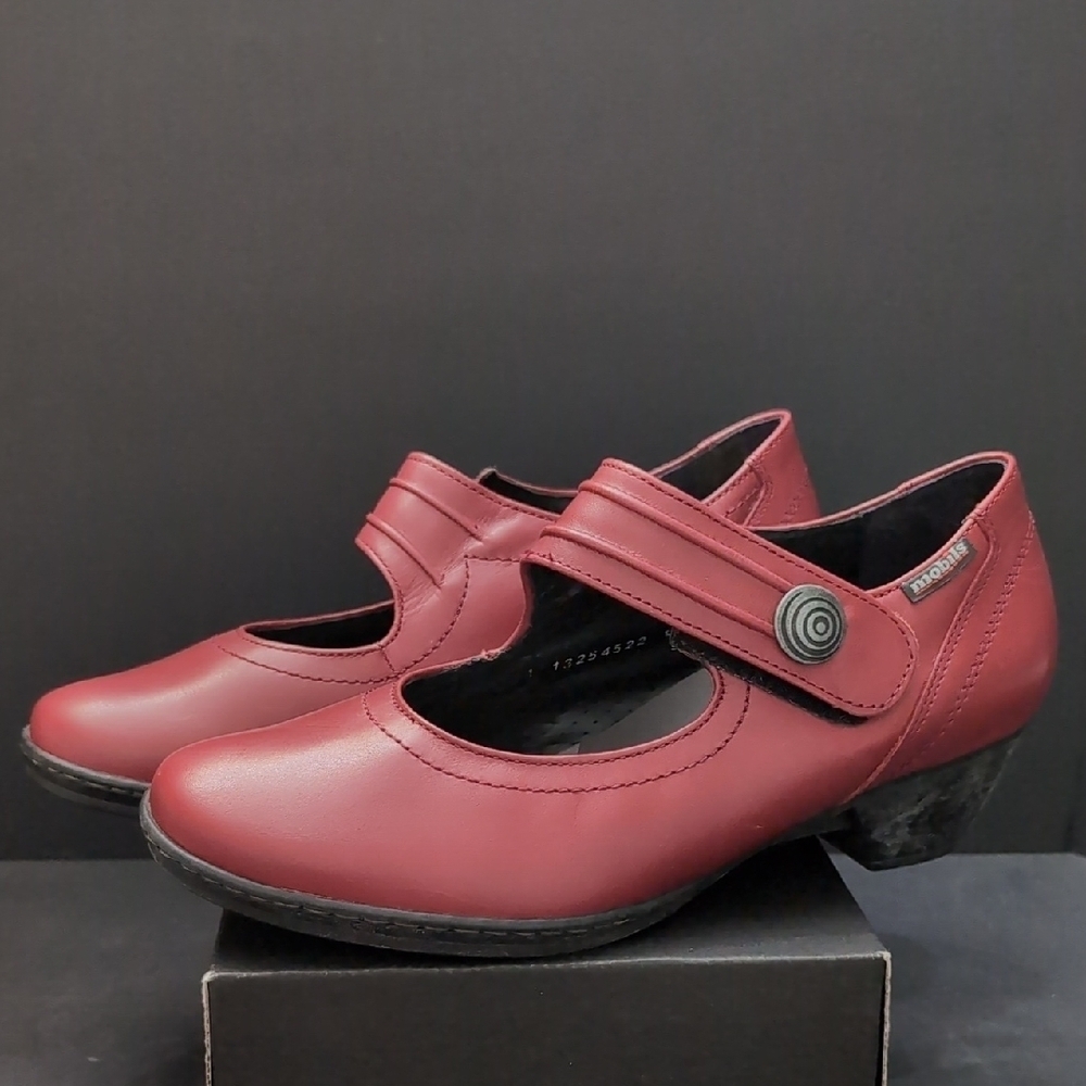 Mephisto Mobiles Women's Red Leather Mary Jane Shoes,Size US 7.